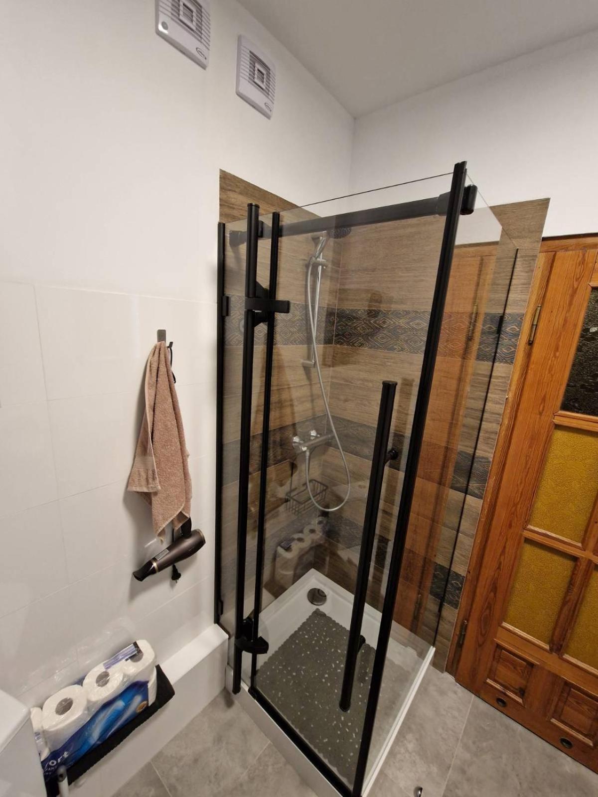 Homehostel وارسو المظهر الخارجي الصورة